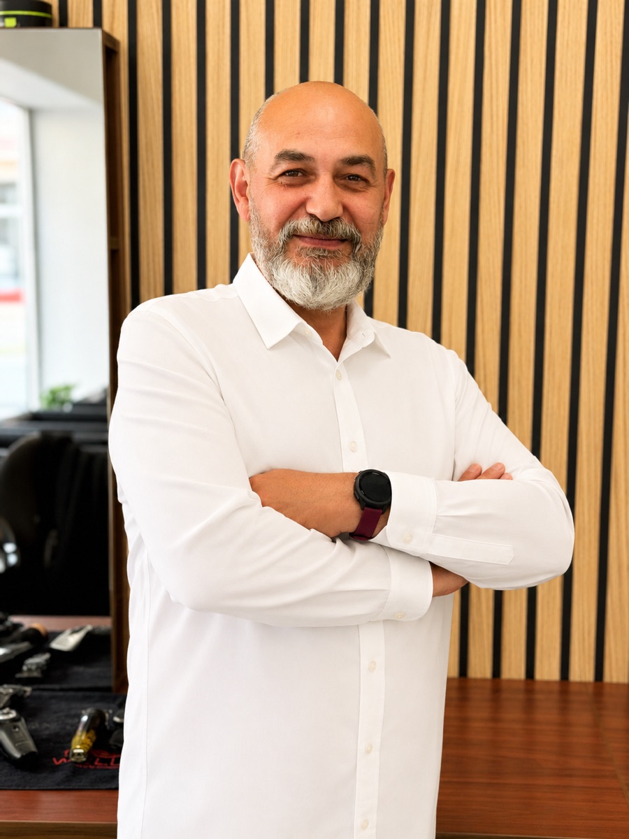 Friseurmeister Yasar Soylu, Inhaber von Yars-Coiffeur in Mannheim